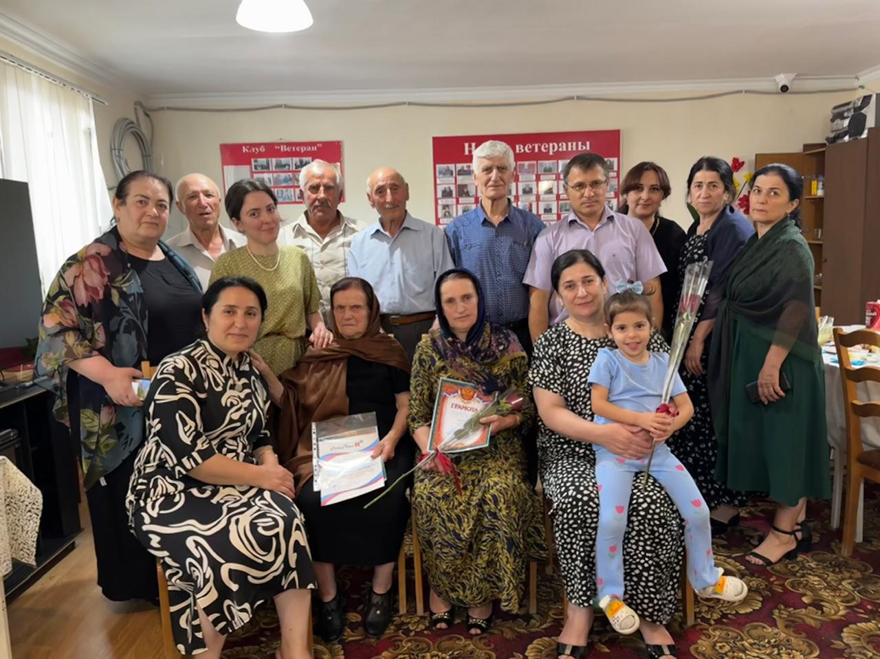 08.07.2024 г. в Комплексном центре социального обслуживания населения Сергокалинского района прошло праздничное мероприятие «СемьЯ», посвященное Дню семьи, любви и верности.